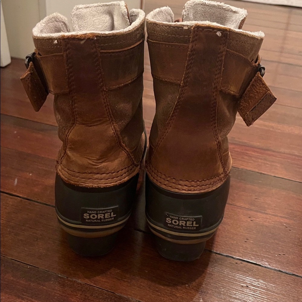 Sorel Winter Boots size 9 - Picture 3 of 9